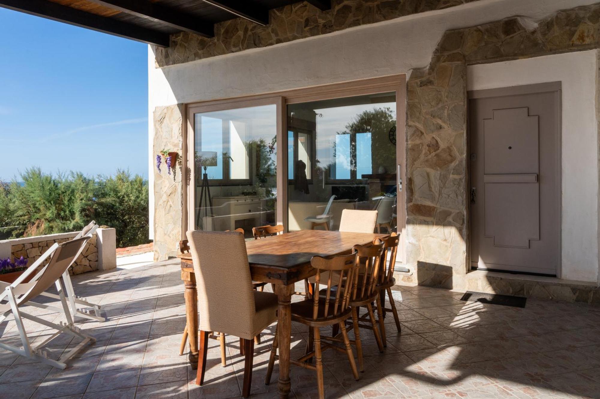 Amea Villa *